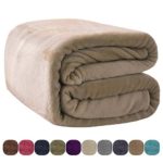 VEEYOO Flannel Fleece Throw Blanket Khaki 50″x60″ – All Seasons Lightweight Extra Soft Plush Microfiber Blankets for Sofa Couch Bed