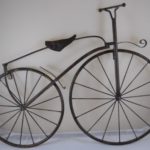 INsideOUT 25″ Iron Antique Style Bicycle Wall Art Brown