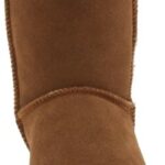 BEARPAW Women’s Emma Short Boot,Hickory/Champagne,9 M US