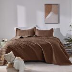 CozyLux Quilt Set Queen Full Size Brown 3 Pieces – Lightweight Soft Bedspread – Lantern Ogee Pattern Coverlet Bedding Set for All Season – 1 Quilt and 2 Pillow Shams – Brown, 90″x96″
