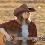 MGupzao Brown Cowboy Hat for Men Women – Western Cowboy Hat Felt Wide Brim Cowgirl Hats Women Belt Buckle Cowgirl Hat for Cosplay, Travel, Fishing, Camping, Biking