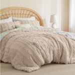 Bedsure Tufted Boho Comforter Set Queen – Khaki Boho Bedding Comforter Set, 3 Pieces Farmhouse Shabby Chic Embroidery Bed Set, Soft Jacquard Comforter for All Seasons