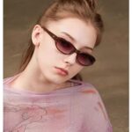 BRMHDY Retro Oval Sunglasses for Women Trendy Cute Womens Small Oval Sunglasses 90s Narrow Cat Eye Shades (Brown/Brown Gradient)